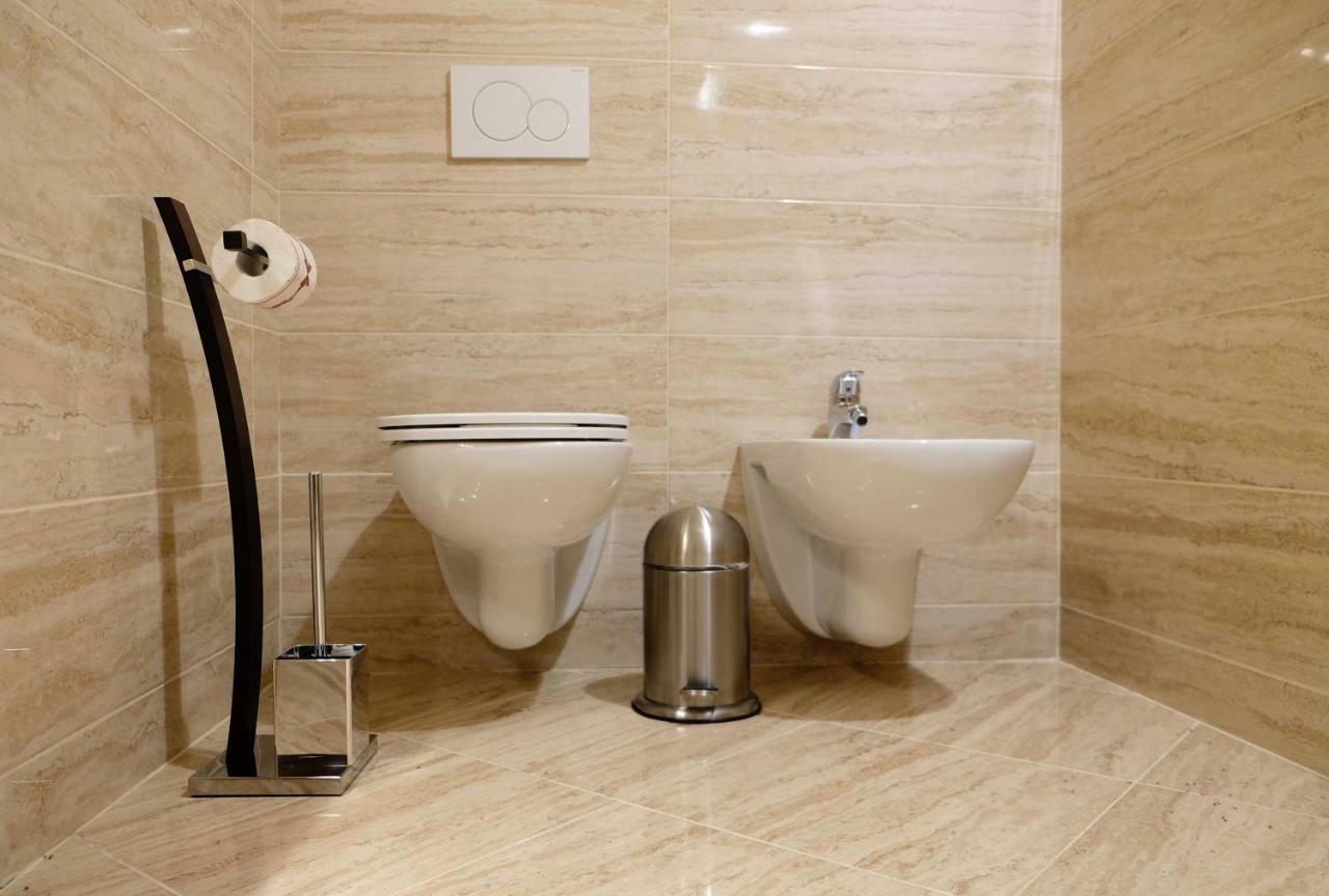 Wendy Luxury Apartment Венеція Екстер'єр фото